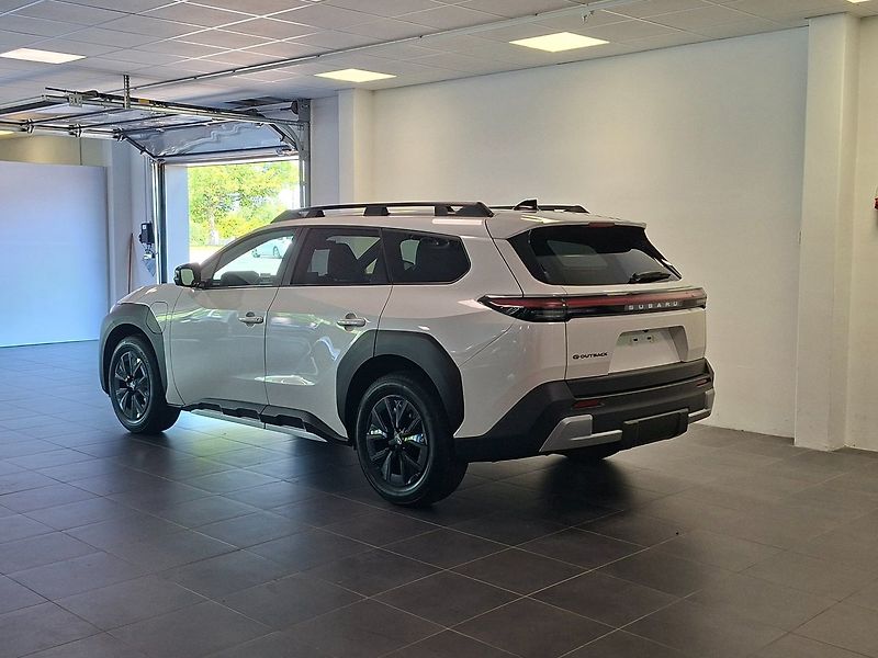 Subaru E-Outback 74.7 kWh AWD Limited - fotka 3 z 9