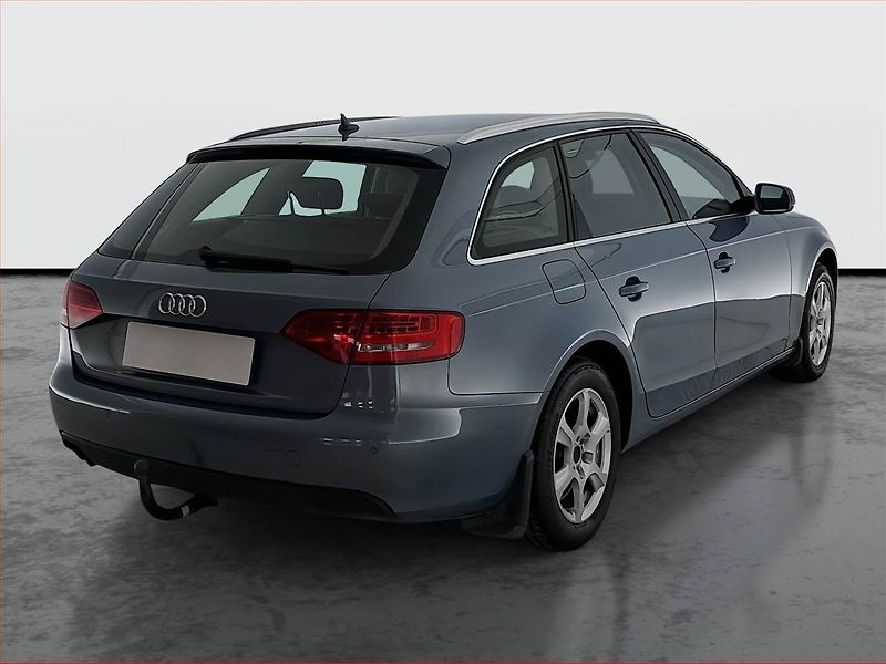 Audi A4 (2011) 2.0 TDI, Xenony, Tempomat - fotka 5 z 22