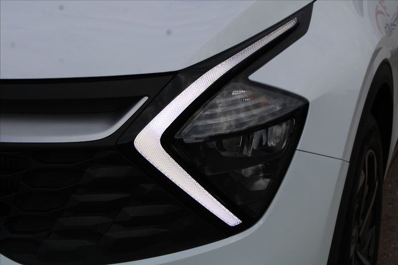 Kia Sportage 1,6 CRDi  ČR,EXCLUSIVE,ZÁRUKA - fotka 32 z 37