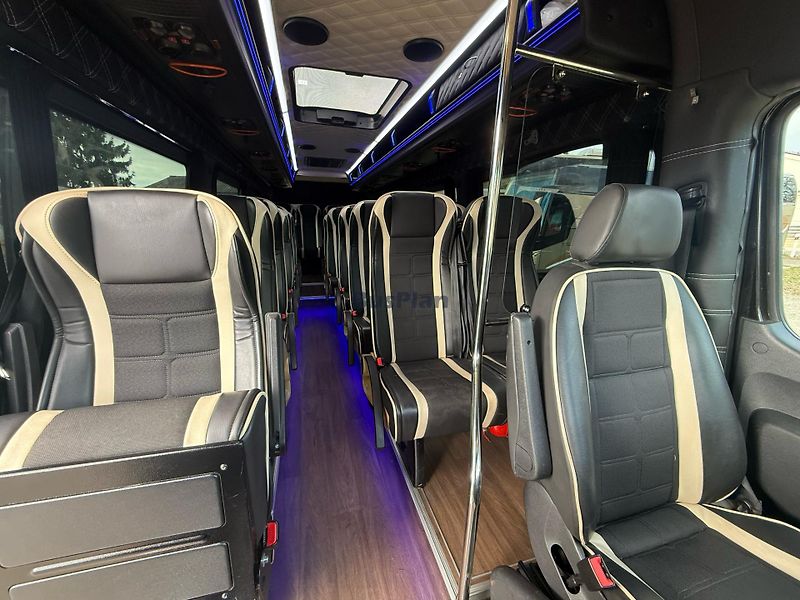 Mercedes-Benz (2023) Sprinter 519 CDI XXL - fotka 10 z 20