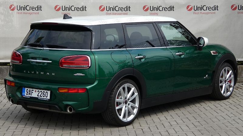 Mini Clubman JCW ALL4 Aut. - fotka 3 z 27