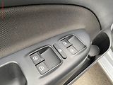 Škoda Octavia (2012) 1.6TDi, AC, temp - náhled 13