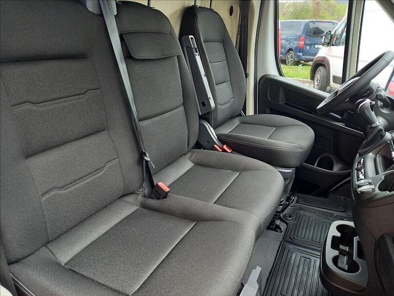 Toyota Proace Max 2,2 L2H2 140k AT8 KOMFORT +odp - fotka 7 z 9