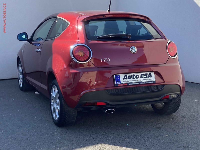 Alfa Romeo MiTo (2012) 1.4 16V, AC, výhřev sed - fotka 6 z 14