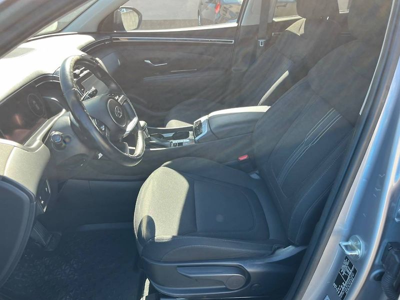 Hyundai Tucson 1.6 CRDI MHEV 100 kW 4x4 Style - fotka 11 z 20