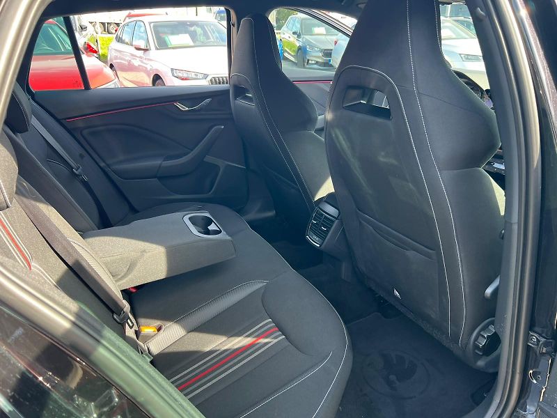 Škoda Scala Monte Carlo 1,5 TSI 110 KW DSG - fotka 23 z 28