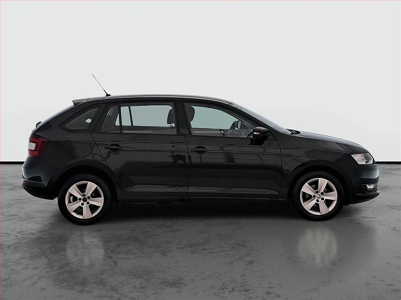 Škoda Rapid (2018) Spaceback 1.0 TSI, Serv.kniha - fotka 6 z 17