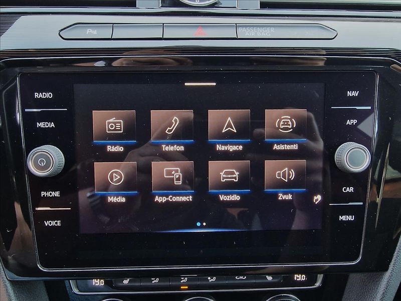 Volkswagen Arteon 2.0 TDI DSG Elegance,ČR,1.Maj - fotka 25 z 50