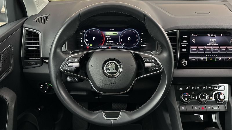 Škoda Karoq 2.0 TDI DSG 4x4 Style Exclusiv - fotka 9 z 29