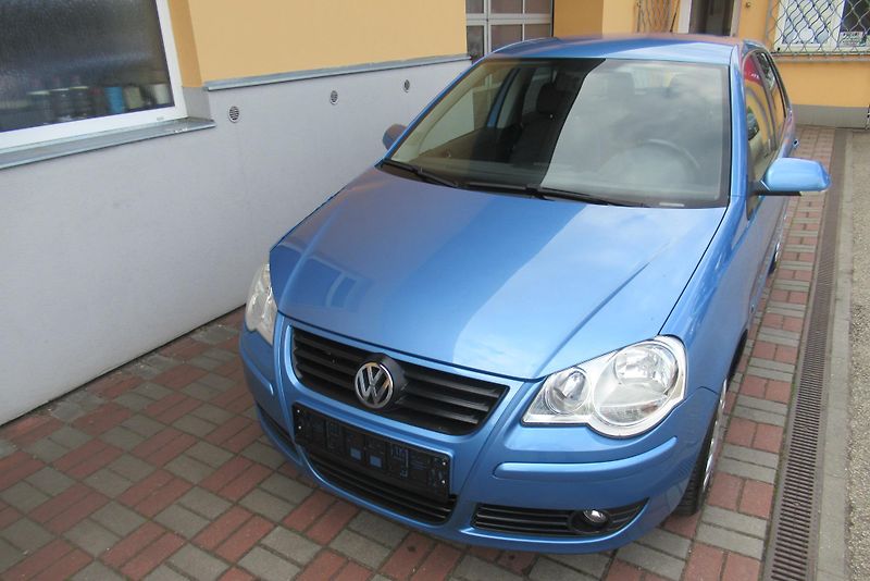 Volkswagen Polo 1.4i  KLIMA  - fotka 8 z 19