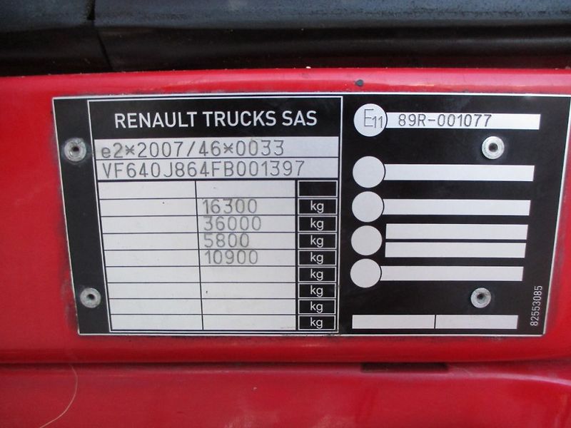 Renault D16, 18 palet, HČ, 1 lůžko - fotka 15 z 22