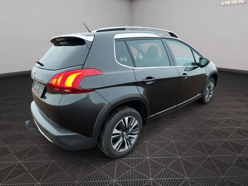 Peugeot 2008 (2017) Allure 1.6Hdi 88kw - fotka 7 z 24