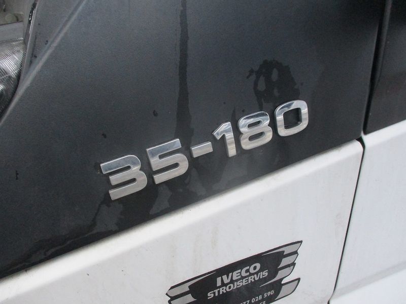 Iveco 35S18 3,0L 10 palet čelo - fotka 31 z 37