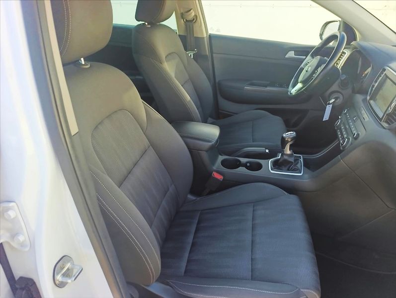 Kia Sportage 1,7 CRDi Navi Kamera Tempomat - fotka 27 z 33