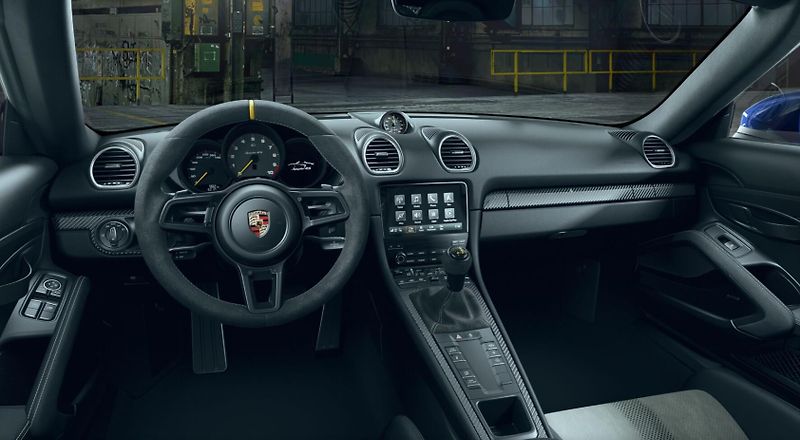 Porsche Cayman (2026) 718 Spyder RS - fotka 5 z 6