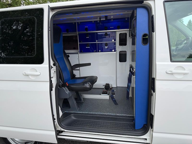 Volkswagen Transporter 2,0 TDi / 110 kW / T6 city  - fotka 16 z 29