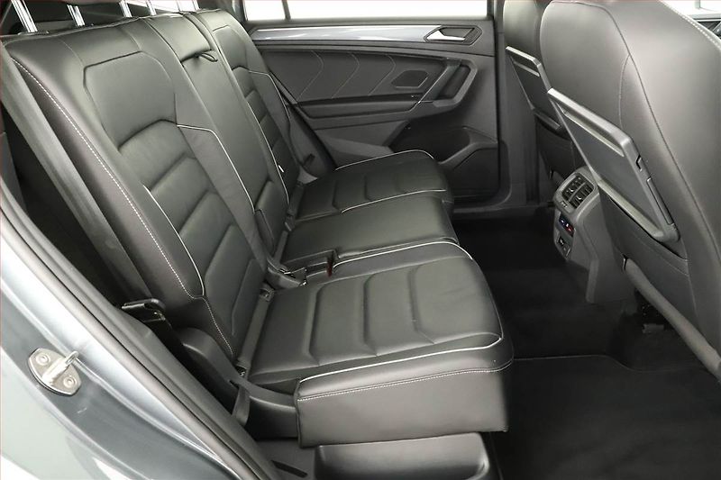 Volkswagen Tiguan Allspace (2020) R-Line 2.0 BiTDI - fotka 7 z 19