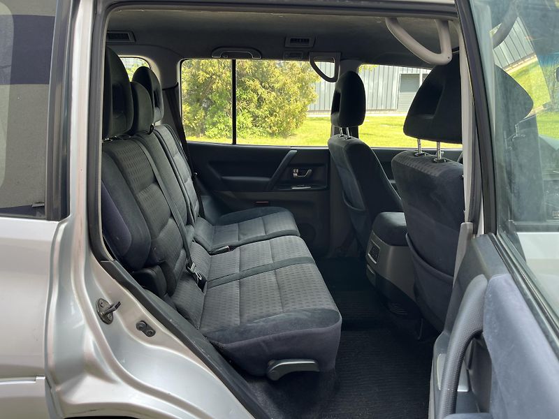 Mitsubishi Pajero 3.2 DID bez koroze - fotka 20 z 33