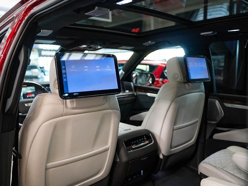 Cadillac Escalade (2026) 6.2 ESV Sport Platinum 2026 - fotka 45 z 50