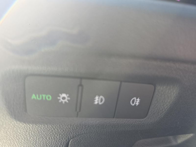 Škoda Octavia (2023) Combi Style 2,0 TDI 110 KW AUT - fotka 16 z 26