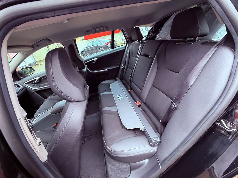 Volvo V60 D2 CrossCountry, ČR, 1.Maj - fotka 13 z 30