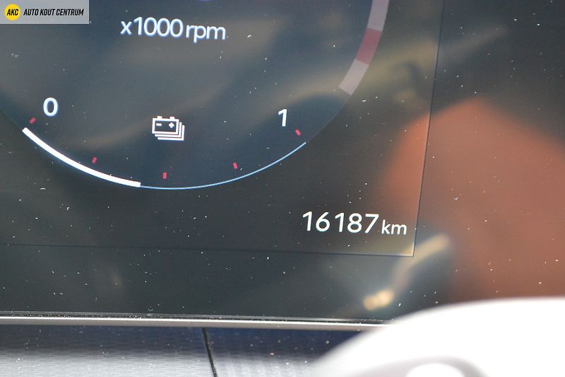 Hyundai Santa Fe 1.6T-GDI HEV 4WD CALLIGRAPHY 7 - fotka 69 z 95