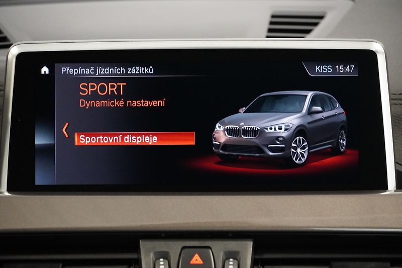 BMW X1 Xdrive20d,ČR,ACC,Tažné,Pano - fotka 35 z 37