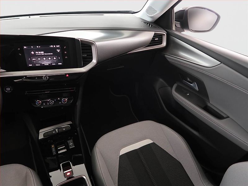 Opel Mokka (2022) Electric 50 kWh, SoH 92% - fotka 8 z 22