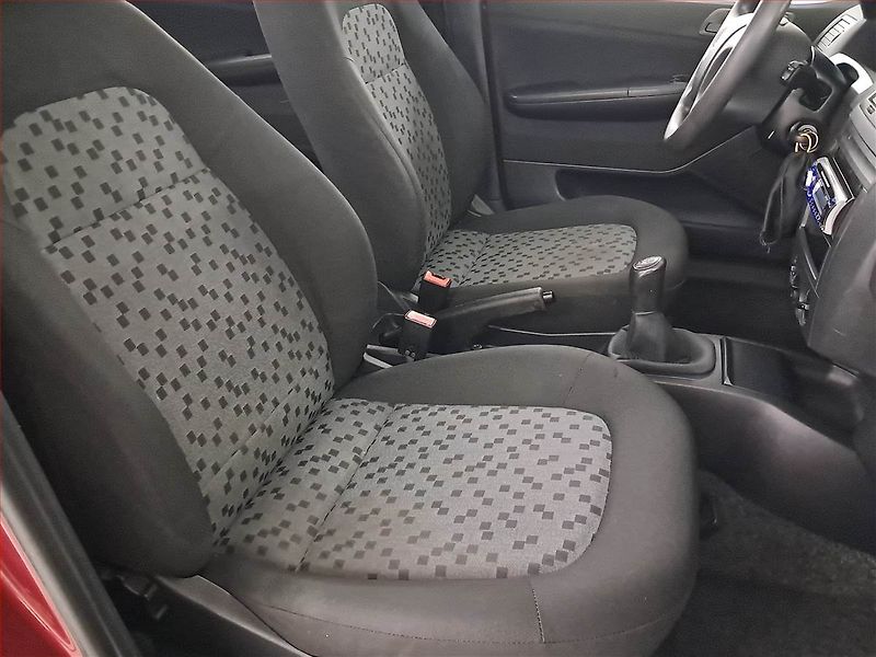 Škoda Fabia (2006) 1.2 12V, po STK, Tažné - fotka 9 z 17