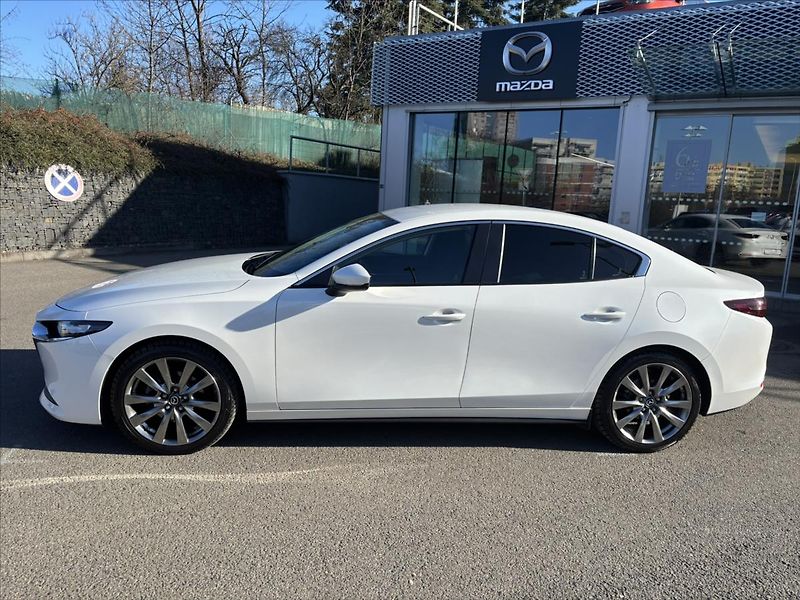 Mazda 3 2,0 i Plus 1.ČR CARPLAY KAMERA - fotka 2 z 46