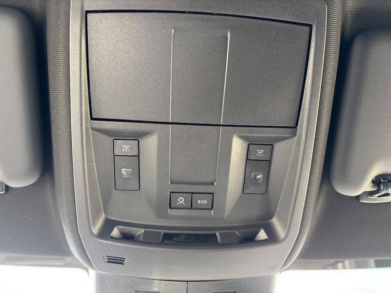 Peugeot 5008 (2026) GT Hybrid 145 e-DCS6 - fotka 15 z 19