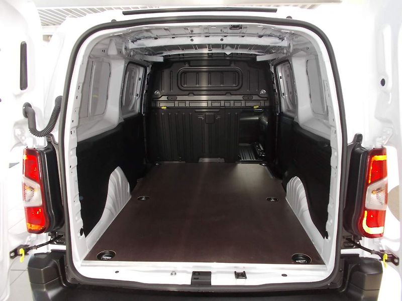 Opel Combo (2026) Van L2 (XL) 1.5 CDTI (96kW/130 - fotka 13 z 30