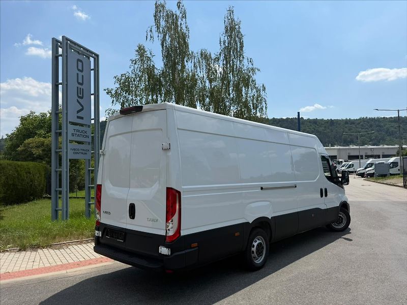 Iveco Daily 3,0   35s18 - fotka 4 z 28