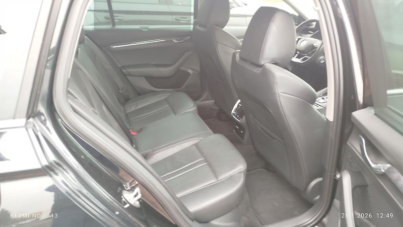 Škoda Octavia (2023) 2.0 TDi  4x4 - fotka 37 z 57