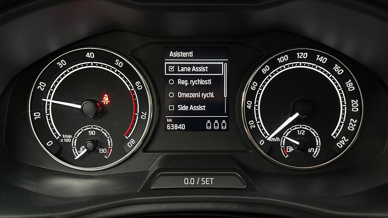 Škoda Scala 1.0 TSI Style - fotka 10 z 27