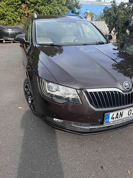 Škoda Superb (2015) Kombi pravidelně servisováno - fotka 3 z 12
