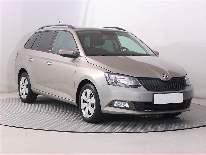 Škoda Fabia (2016) 1.0, Xenony - fotografie inzerátu