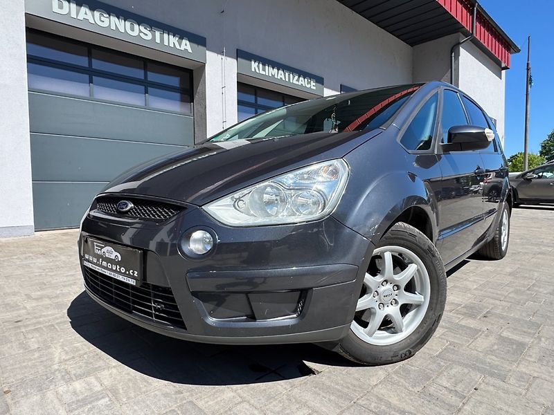 Ford S-MAX (2008) 2.0 TDCi - fotka 1 z 28