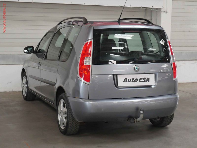 Škoda Roomster (2011) 1.4i, AC, TZ, park.čidla - fotka 4 z 14