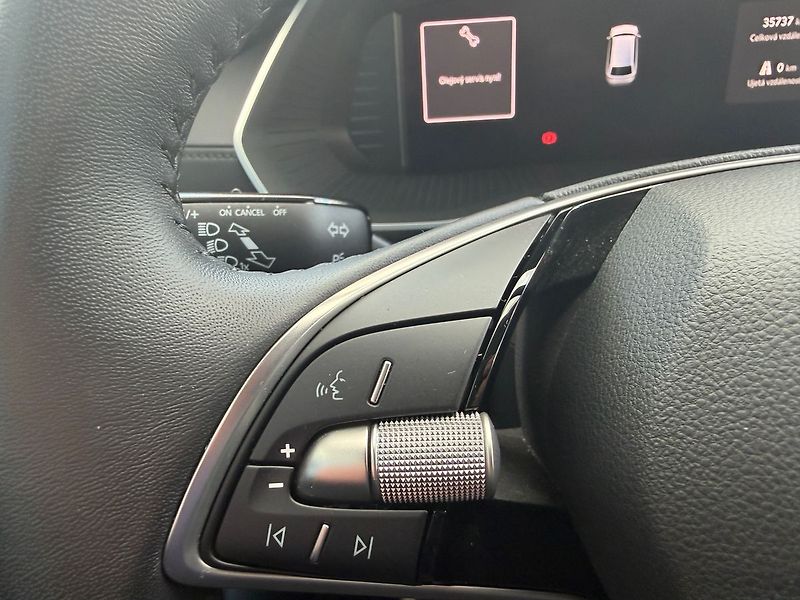 Škoda Octavia Selection  2,0TDI 85kW 6G Matr - fotka 6 z 18