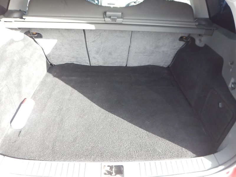 Ford Focus 1.6 i 74 kw - fotka 8 z 11