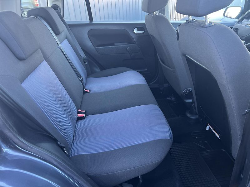 Ford Fusion 1.4i 16v KLIMATIZACE  ABS - fotka 24 z 32