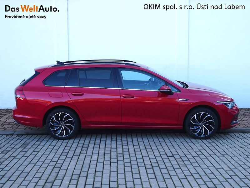 Volkswagen Golf Variant (2023) 1,5TSi/110kW Style - fotka 12 z 30