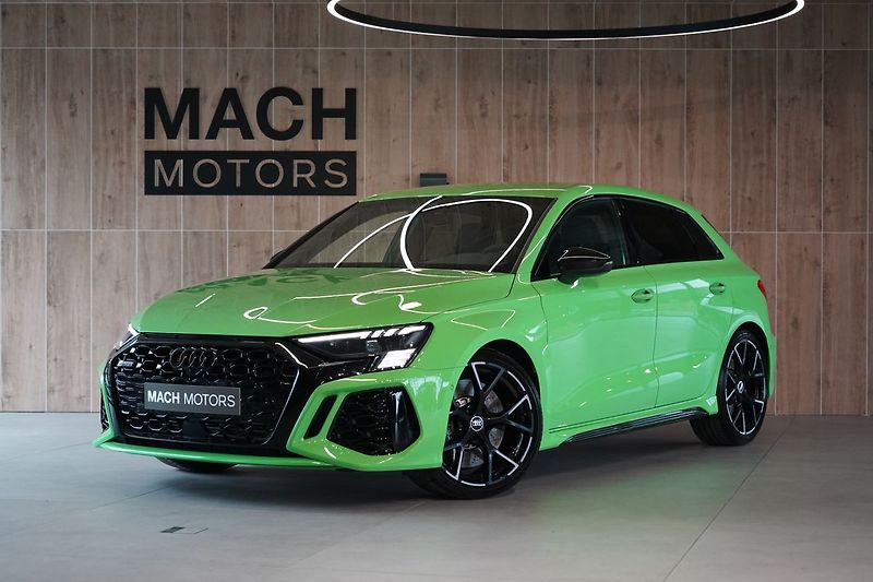 Audi RS 3 Sportback,Quattro, Matrix, B&O - fotka 1 z 44
