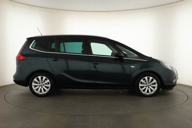 Opel Zafira (2016) 2.0 CDTI, Automat, Xenony - fotka 6 z 15