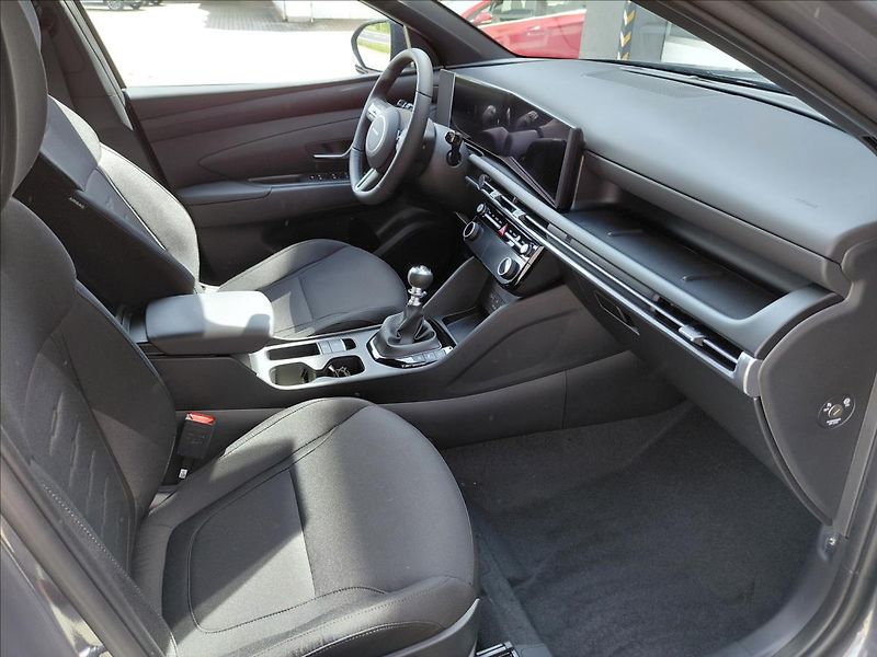 Hyundai Tucson (2025) 1,6 TGDI MT GO - fotka 10 z 22