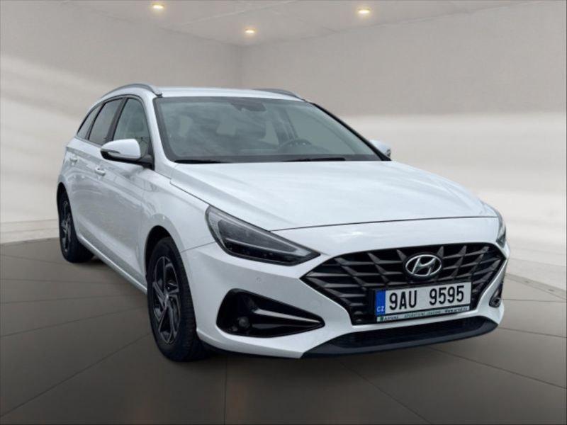 Hyundai i30 1,0 TGDI 120 Smart - fotka 1 z 10