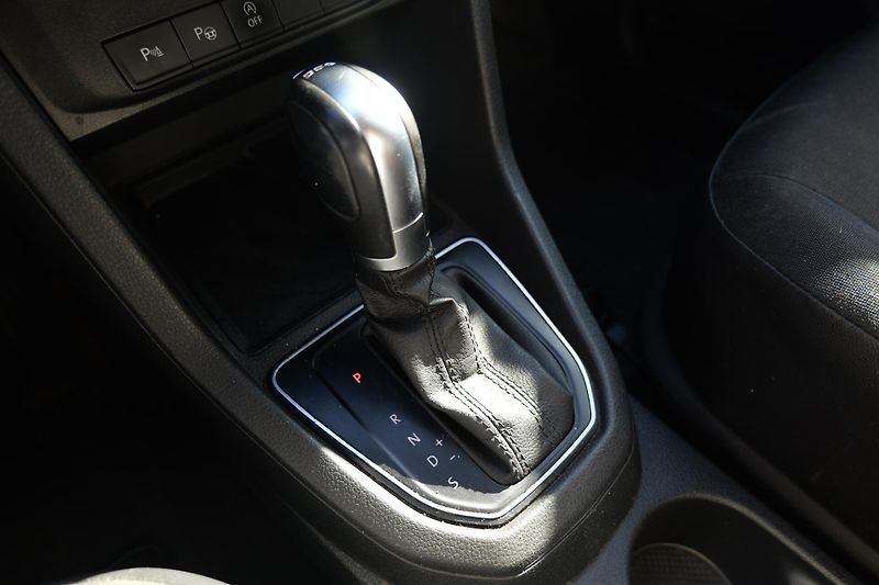Volkswagen Caddy Maxi CNG DSG Tažné Klima Senzo - fotka 28 z 30