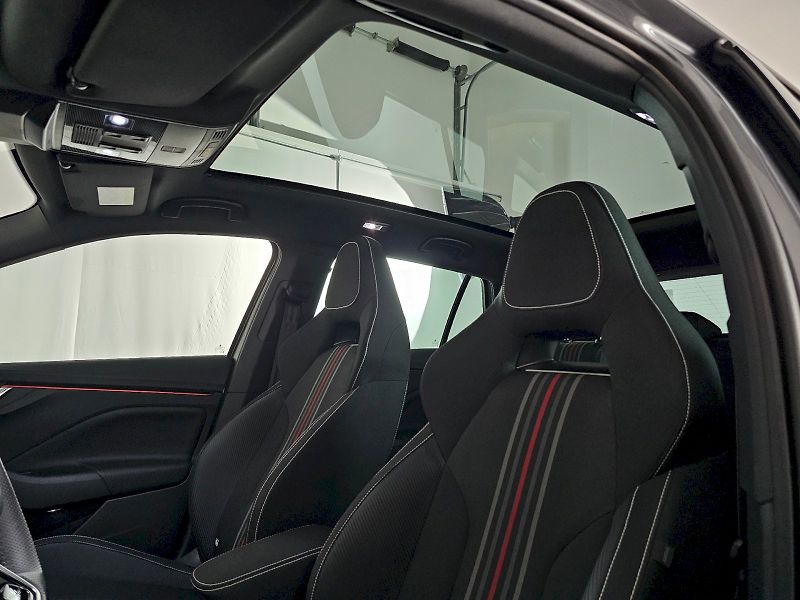 Škoda Scala (2025) 1.5TSI 110kW Monte Carlo TAŽNÉ - fotka 13 z 32