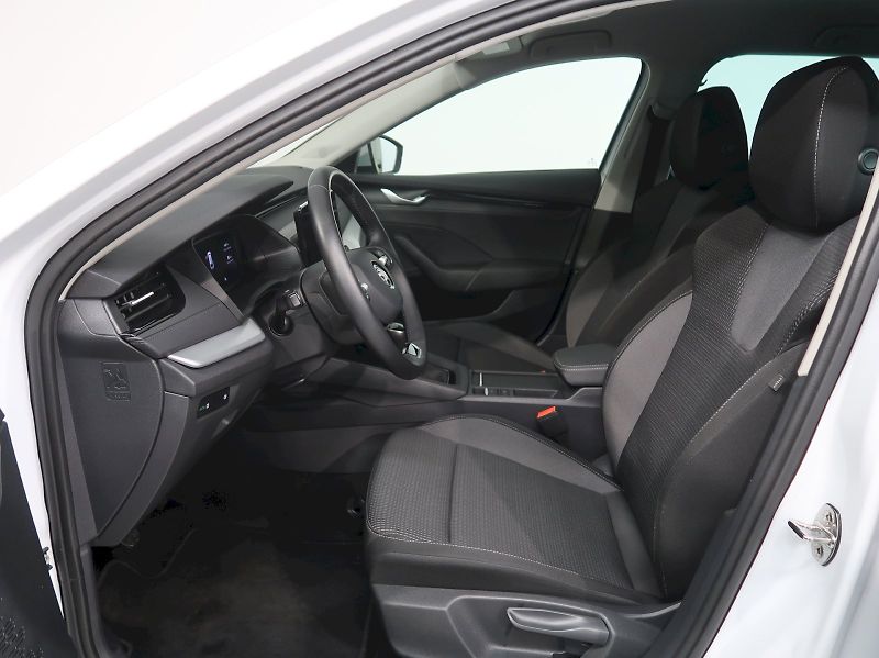 Škoda Octavia (2024) TOP SELECTION 1.5TSI 110KW - fotka 12 z 37